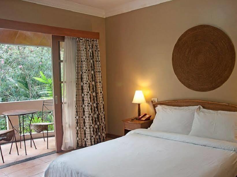 Elsalvador Beach Resort Maslog  Luaran gambar